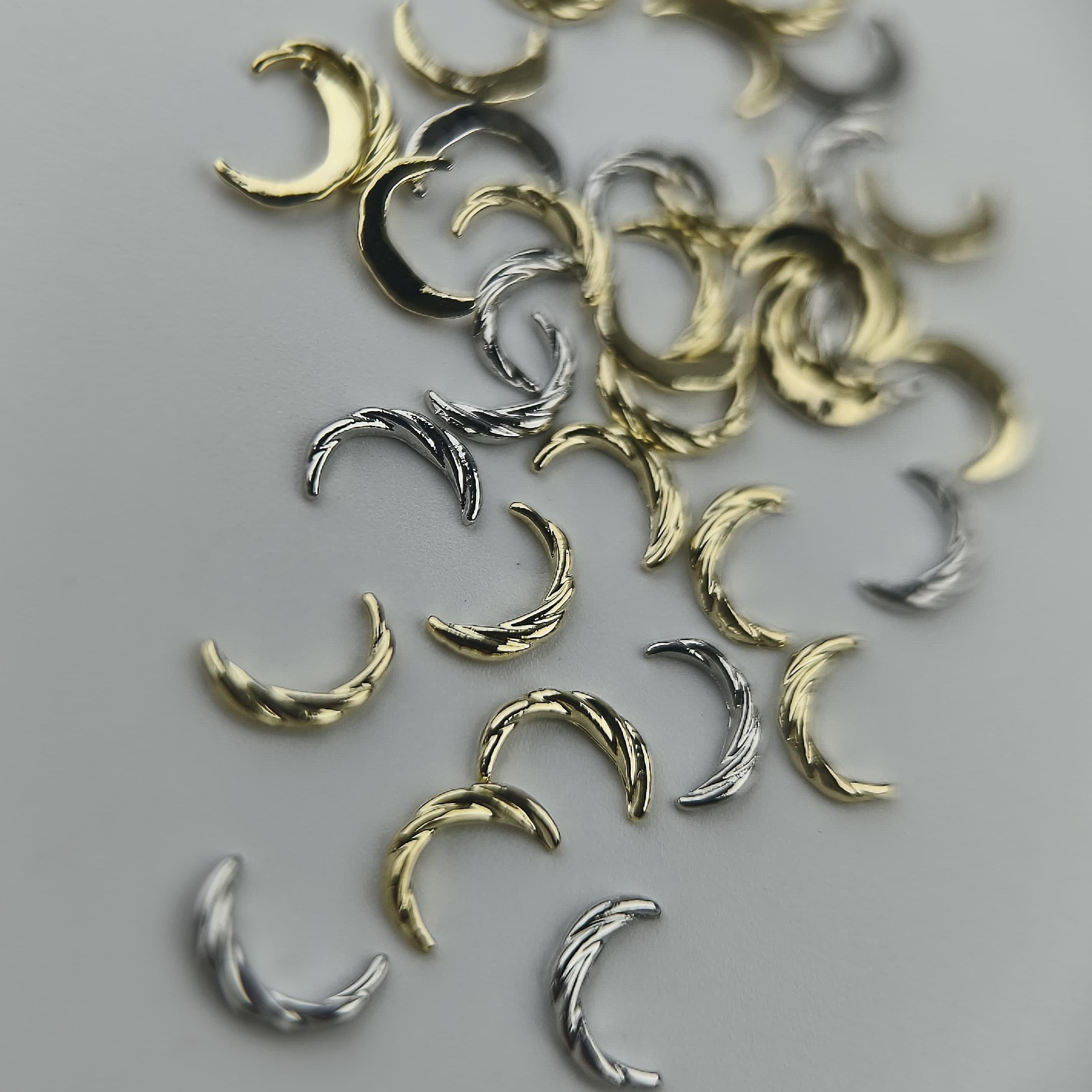 Demi lune or argent tressé