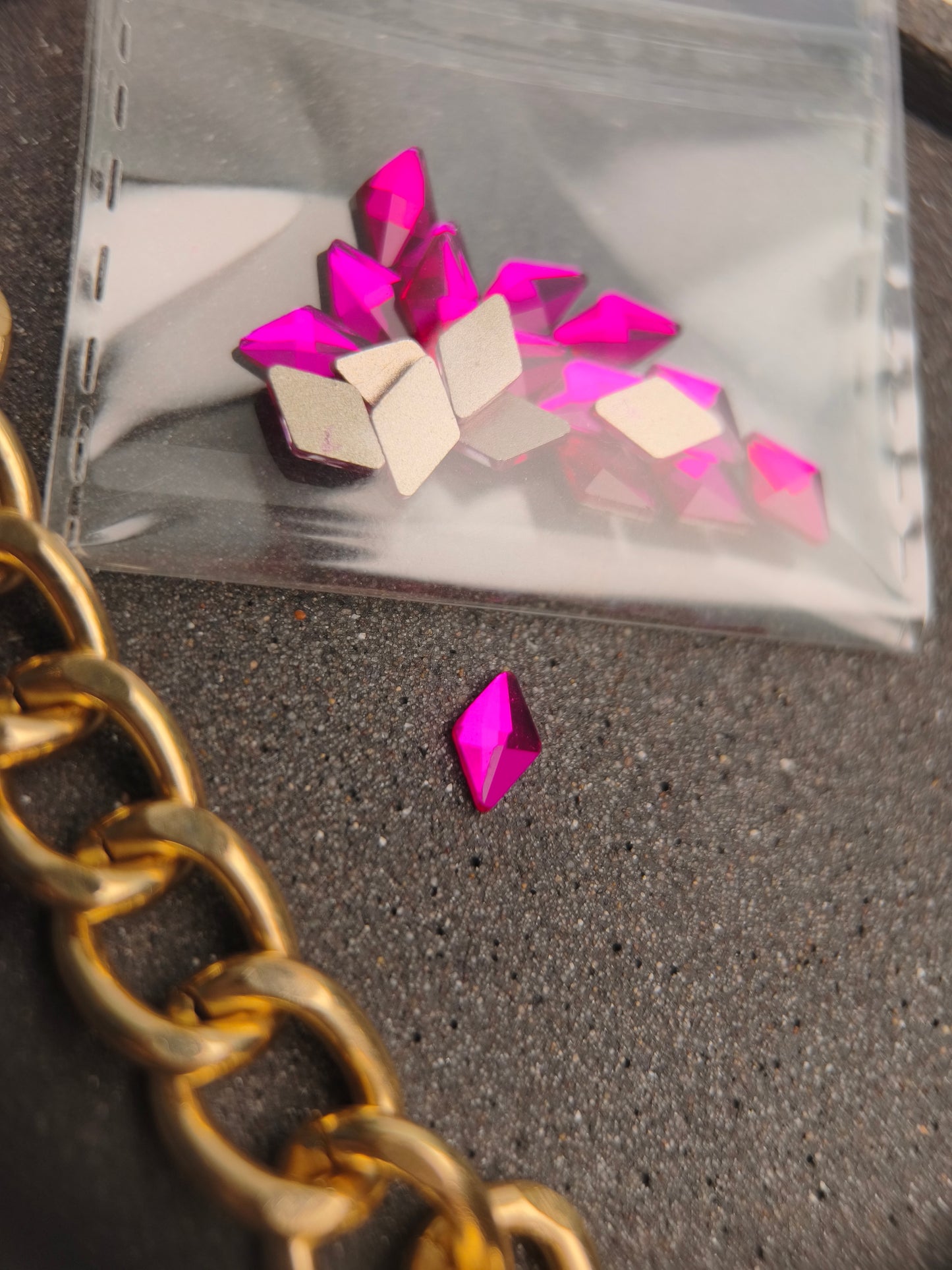 Fushia