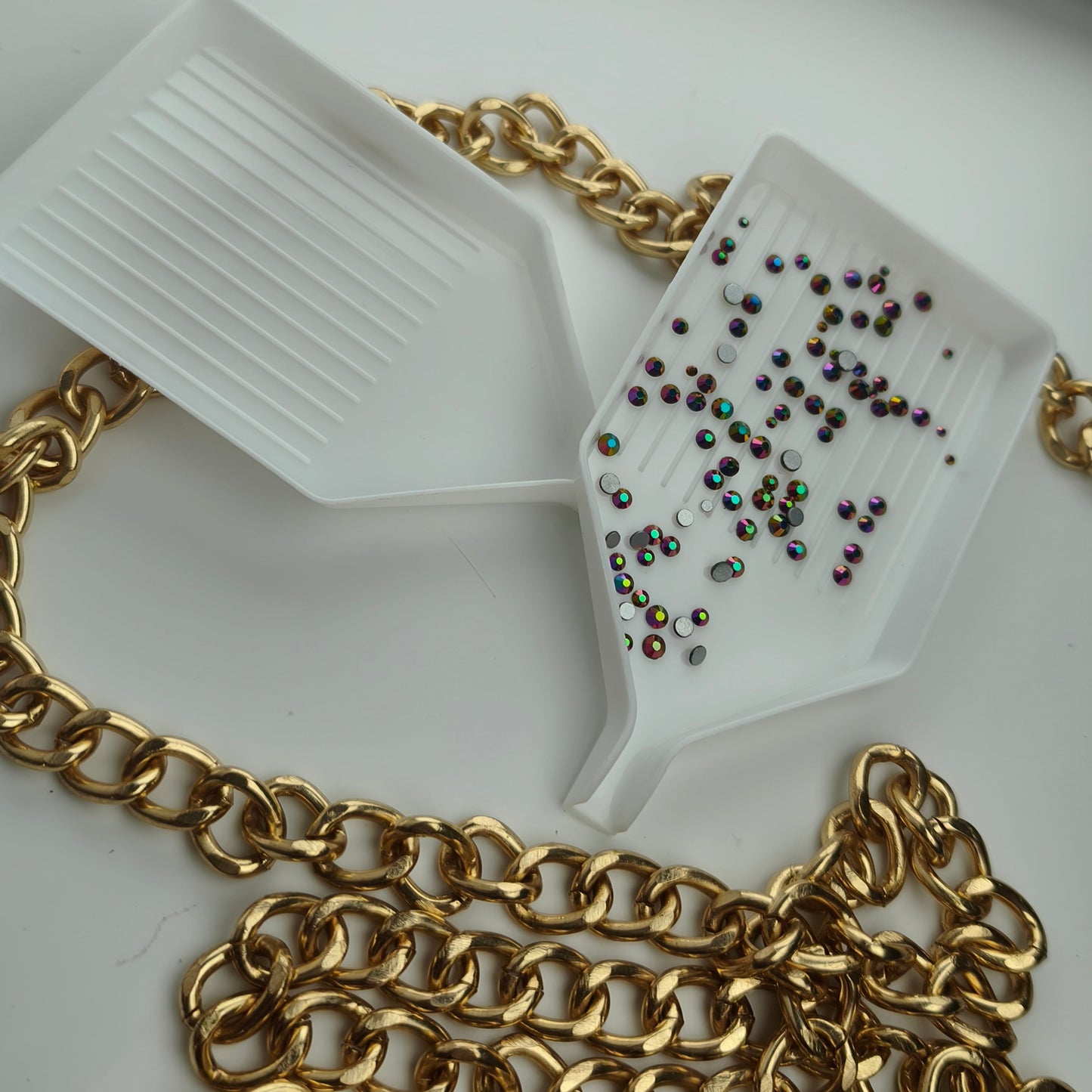 Plateau à strass