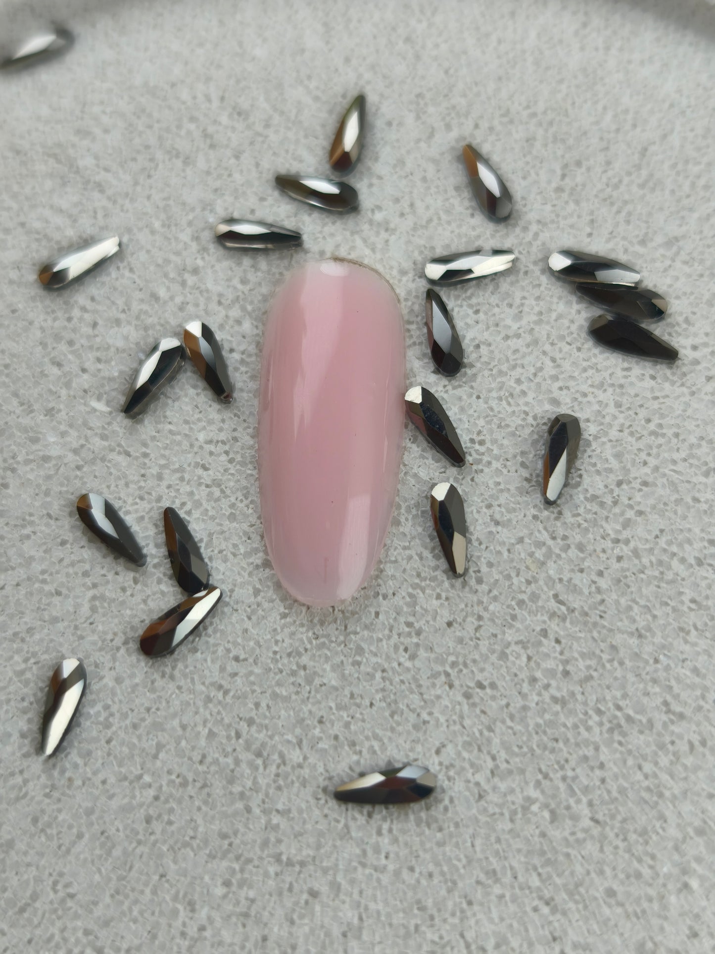 Mini goutte allongé