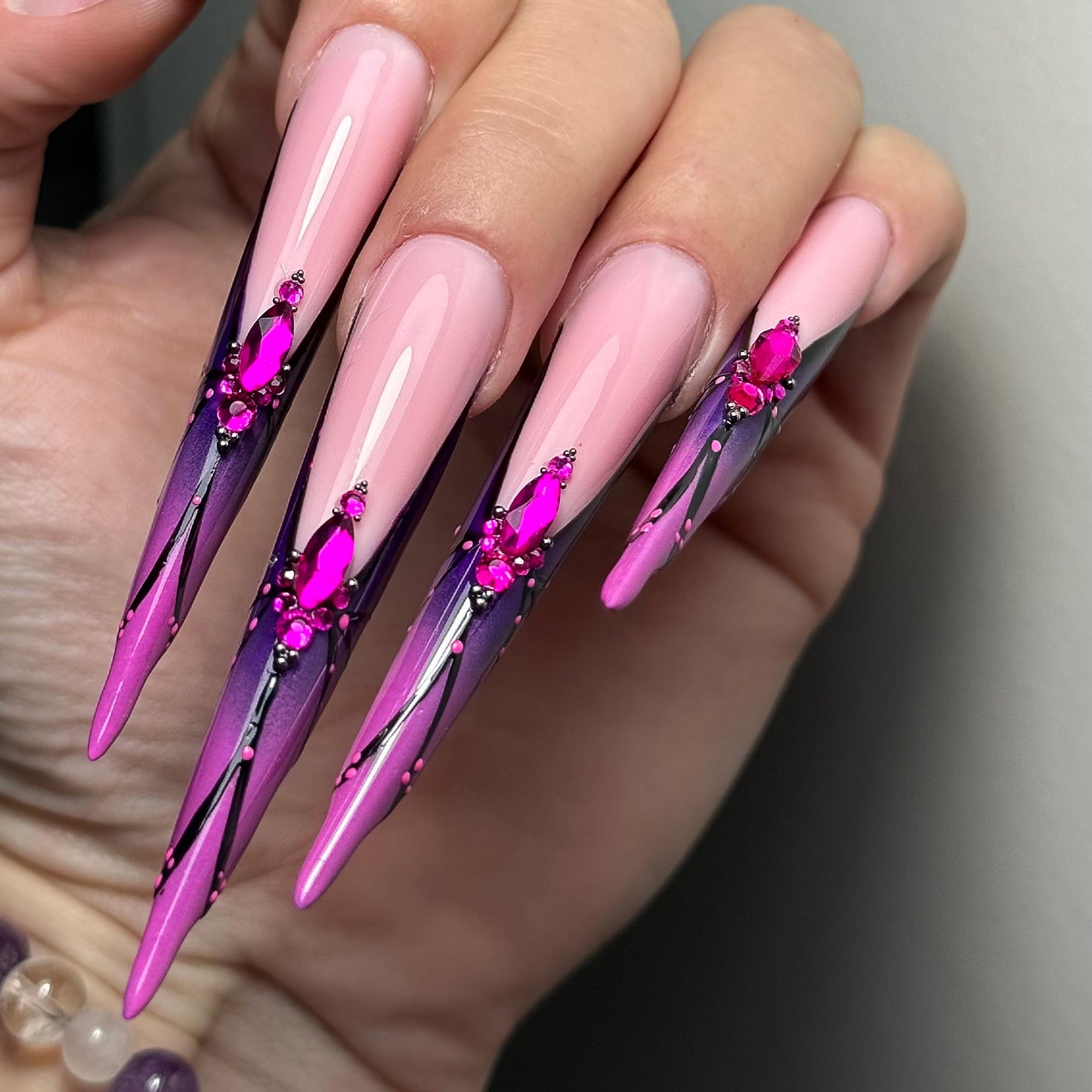 Fushia