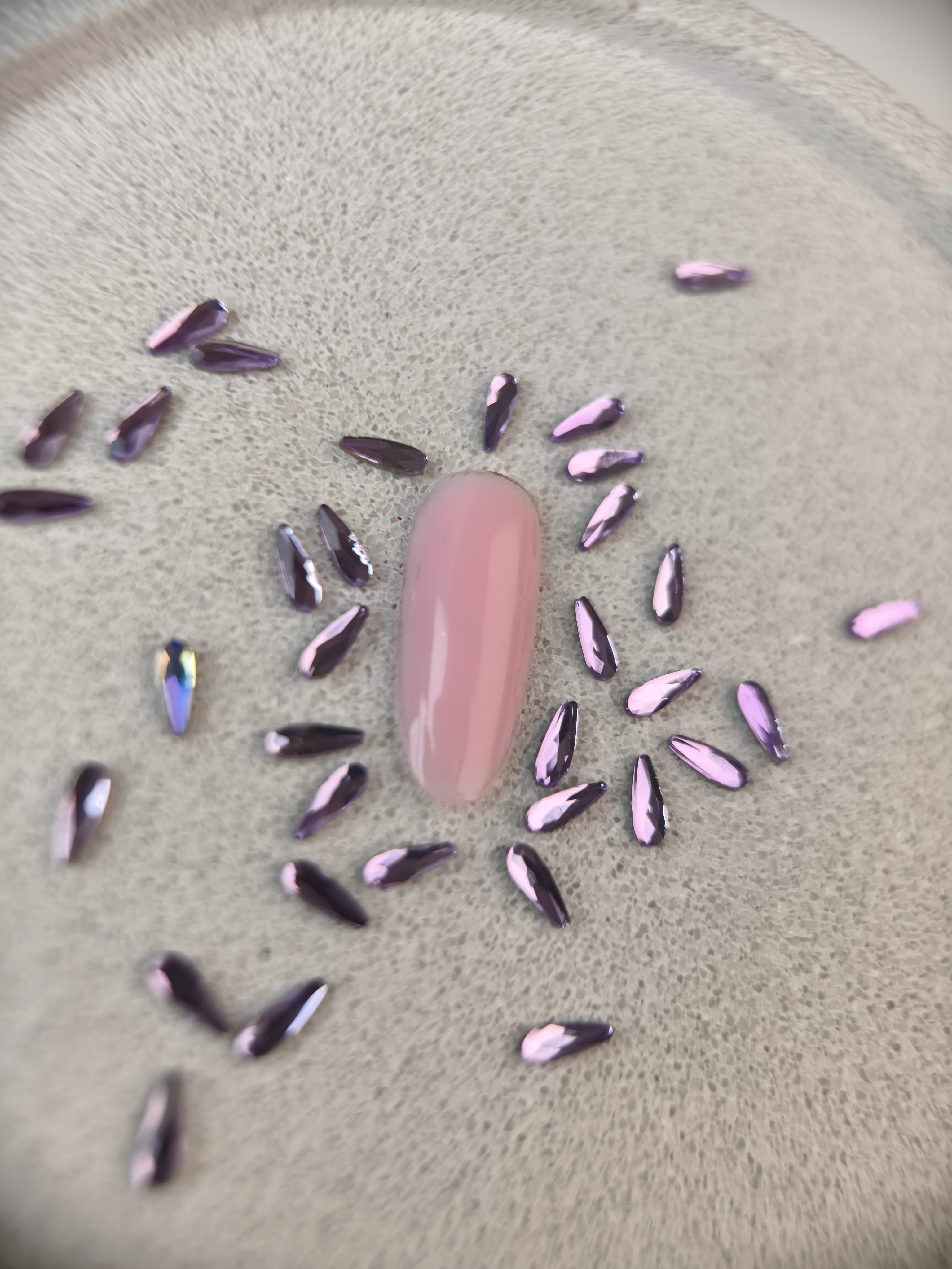 Mini goutte allongé