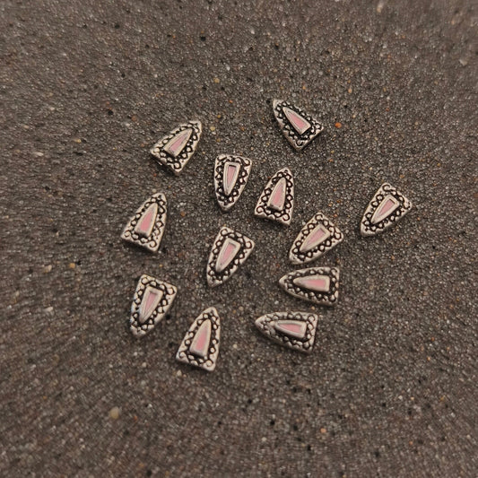 Triangle rose 6x4mm